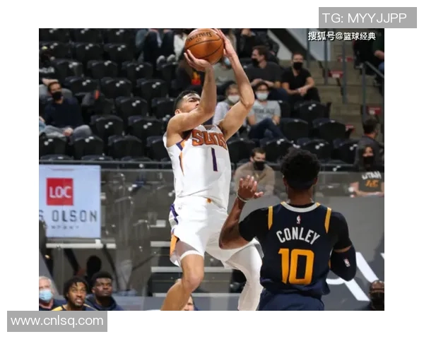 进攻犯规的判定标准与球场策略分析：影响比赛节奏与战术布局的关键因素